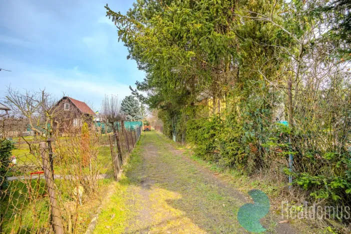 Prodej zahrady, Praha, Slatiny, 331 m2