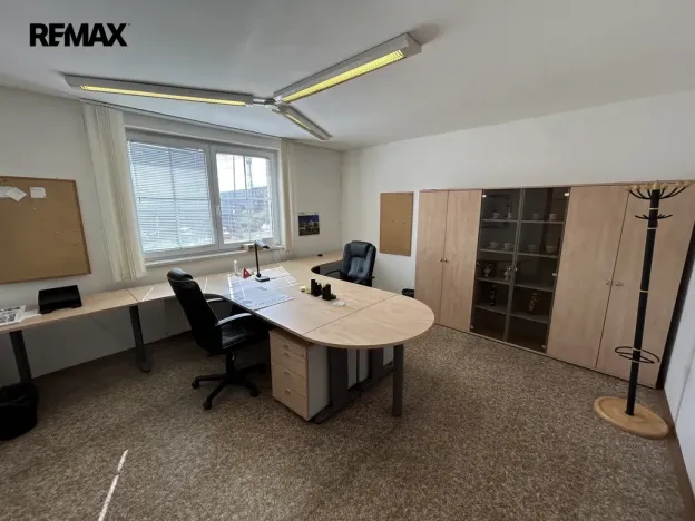 Pronájem kanceláře, Hradec Králové - Slezské Předměstí, Vážní, 62 m2