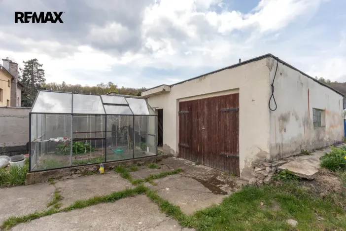 Prodej rodinného domu, Lom, Podkrušnohorská, 220 m2