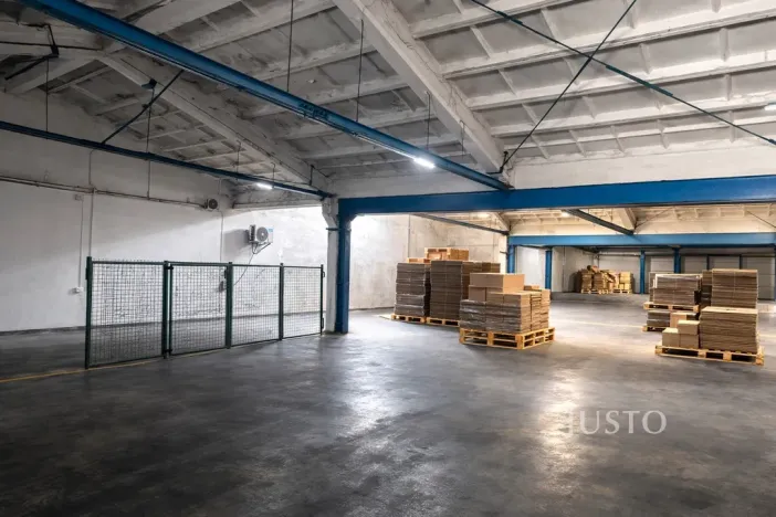 Pronájem výrobních prostor, Všejany, Na Prstýnku, 300 m2
