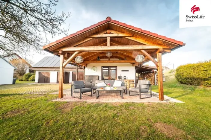 Prodej vícegeneračního domu, Vrcovice, 296 m2