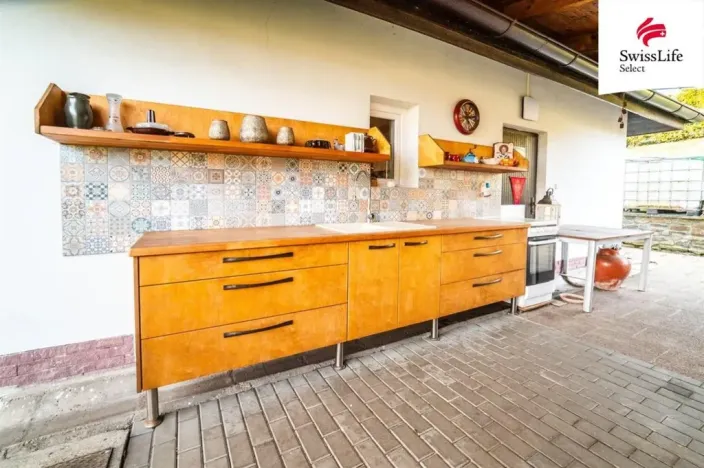 Prodej vícegeneračního domu, Vrcovice, 296 m2