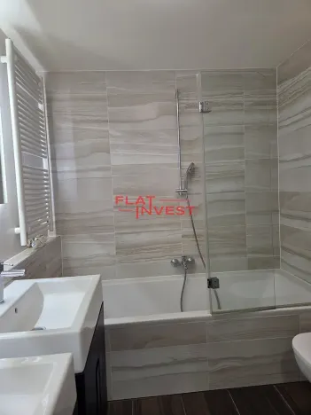 Pronájem bytu 2+kk, Praha - Břevnov, Ve Střešovičkách, 57 m2