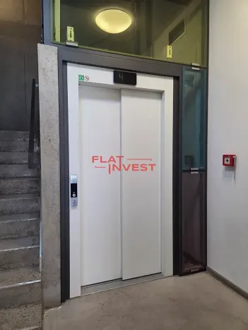 Pronájem bytu 2+kk, Praha - Břevnov, Ve Střešovičkách, 57 m2