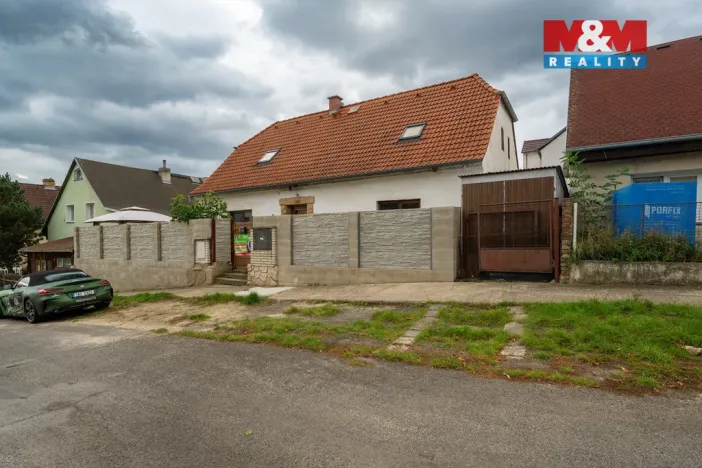 Prodej rodinného domu, Hostomice, Palackého, 150 m2