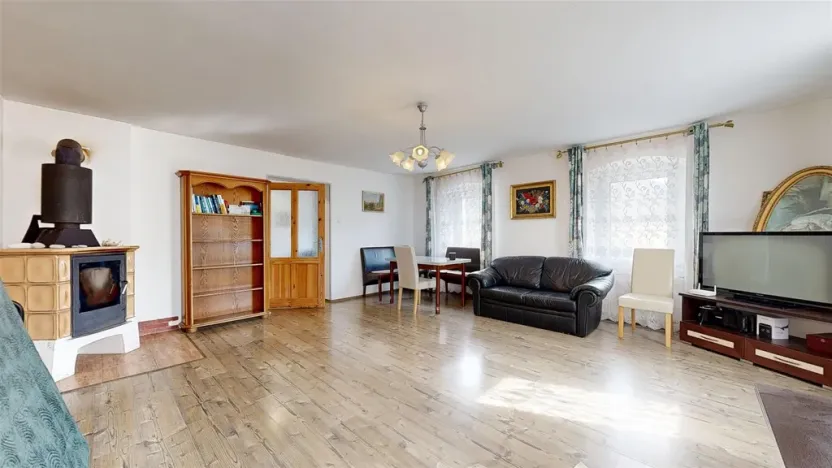 Prodej rodinného domu, Dobkovice, 313 m2