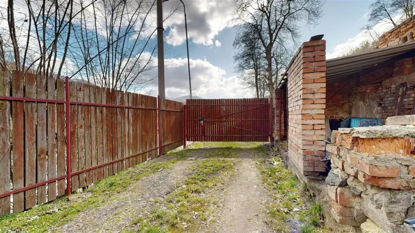 Prodej rodinného domu, Dobkovice, 313 m2