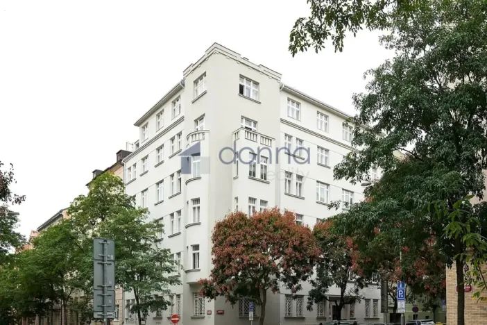 Pronájem bytu 2+kk, Praha, U Kanálky, 60 m2