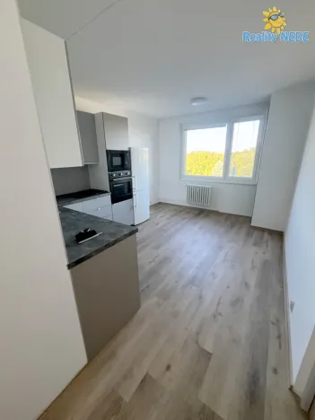 Pronájem bytu 2+kk, Znojmo, Sokolovská, 42 m2