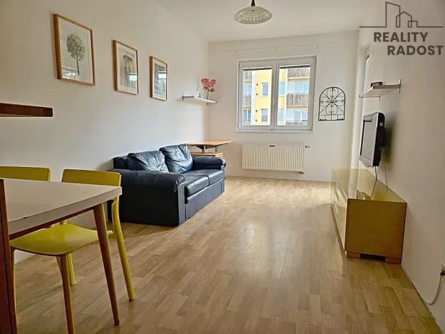 Pronájem bytu 2+kk, Brno, Haškova, 53 m2