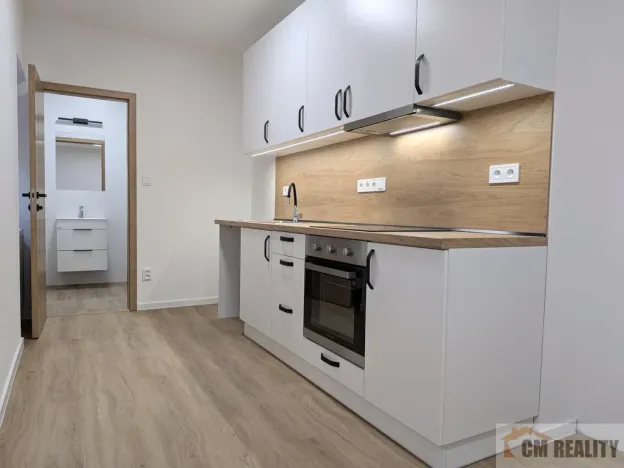 Pronájem bytu 1+kk, Prostějov, Komenského, 24 m2