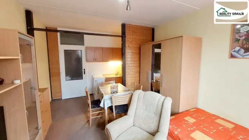 Pronájem bytu 1+kk, Cheb, Přátelství, 22 m2