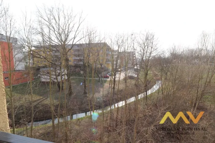 Pronájem bytu 1+kk, Hradec Králové - Třebeš, Ve Stromovce, 33 m2