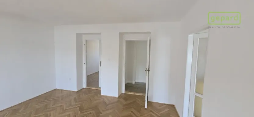 Pronájem bytu 2+1, České Budějovice - České Budějovice 3, Otakarova, 57 m2