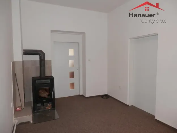 Pronájem bytu 2+1, Ústí nad Labem - Střekov, Zeyerova, 45 m2