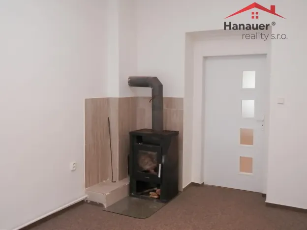 Pronájem bytu 2+1, Ústí nad Labem - Střekov, Zeyerova, 45 m2