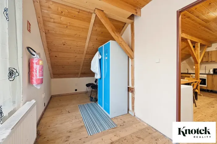 Pronájem výrobních prostor, Račice-Pístovice, 479 m2