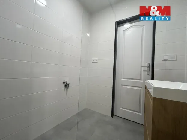 Pronájem bytu 2+1, Ústí nad Labem - Ústí nad Labem-centrum, Masarykova, 48 m2