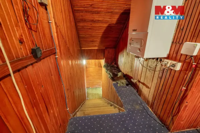 Prodej rodinného domu, Knovíz, 162 m2