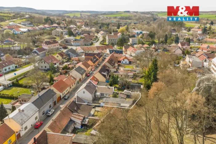 Prodej rodinného domu, Knovíz, 162 m2