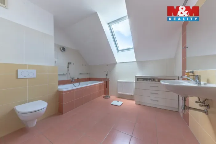 Prodej rodinného domu, Zlonín, Jarní, 124 m2