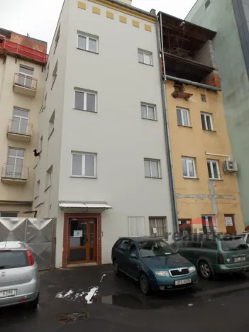 Pronájem bytu 3+kk, Opava - Město, Ostrožná, 110 m2