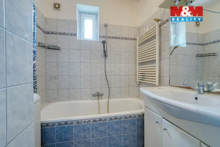 Prodej bytu 3+1, Praha - Kobylisy, Střelničná, 75 m2