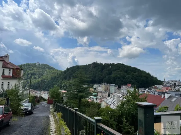 Prodej bytu 2+1, Karlovy Vary, Petřín, 35 m2