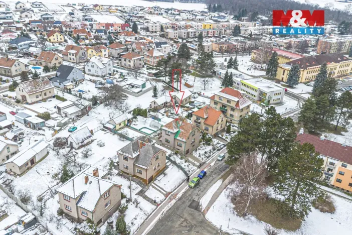 Prodej bytu 3+1, Chvaletice, Husova, 76 m2