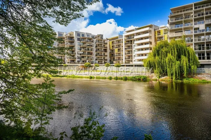 Pronájem bytu 3+kk, České Budějovice, Volejbalistů, 78 m2