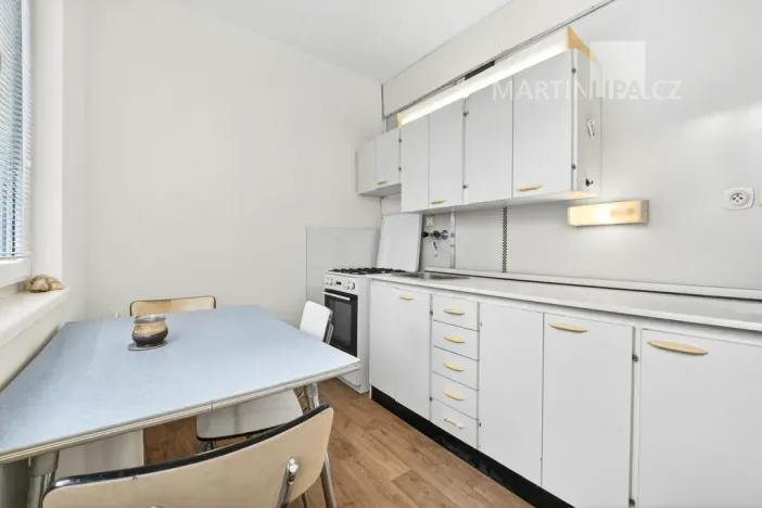 Pronájem bytu 2+1, Praha - Hostivař, Horolezecká, 52 m2