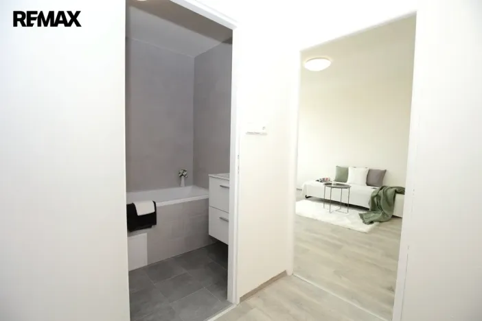 Pronájem bytu 1+kk, Litvínov - Horní Litvínov, Tylova, 26 m2