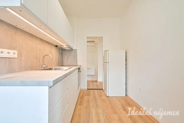 Pronájem bytu 2+1, Brno, Sýpka, 55 m2