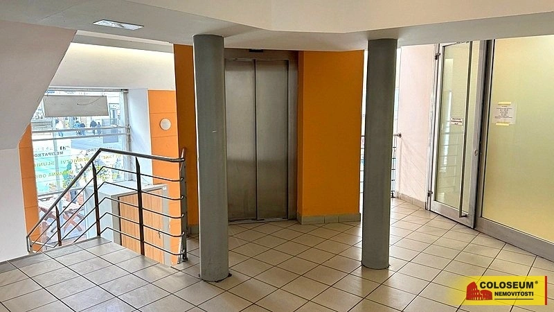 Pronájem obchodního prostoru, Brno - Brno-město, 2500 m2