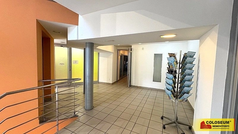 Pronájem obchodního prostoru, Brno - Brno-město, 2500 m2