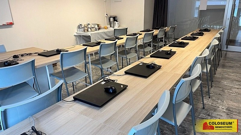 Pronájem obchodního prostoru, Brno - Brno-město, 2500 m2