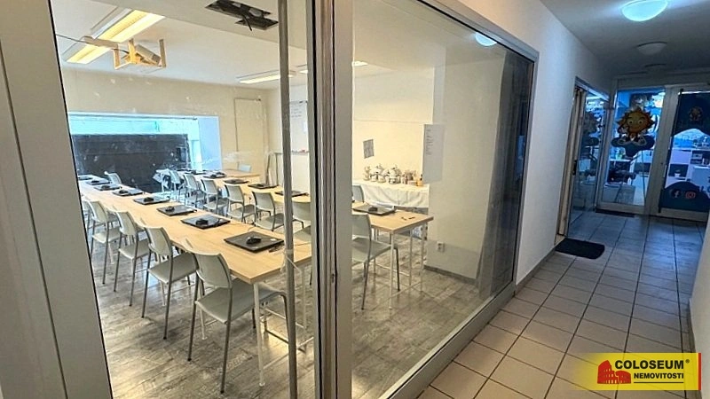 Pronájem obchodního prostoru, Brno - Brno-město, 2500 m2