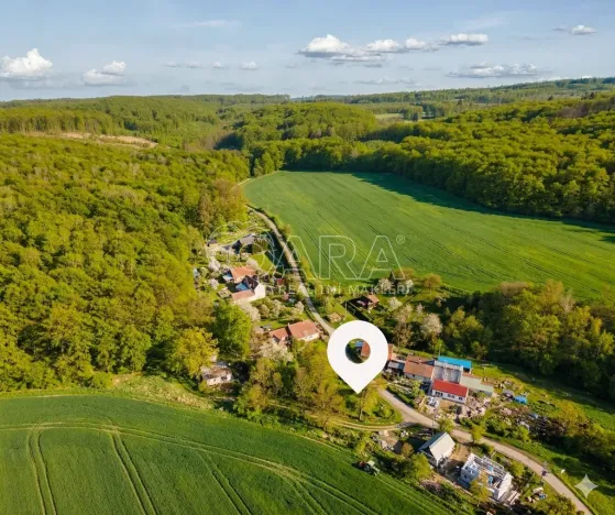 Prodej pozemku pro bydlení, Hvězdlice, 735 m2