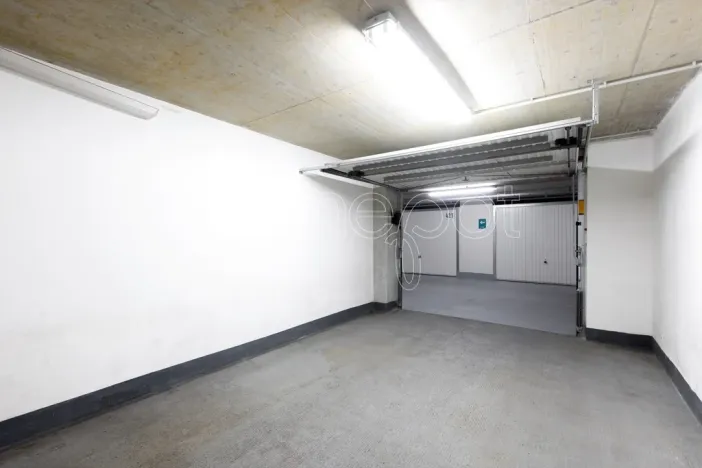 Prodej garáže, Praha - Smíchov, Tomkova, 19 m2