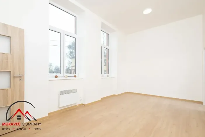 Pronájem bytu 2+kk, Ostrava, Křišťanova, 58 m2