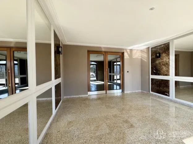 Pronájem bytu 2+kk, Karlovy Vary, Tyršova, 67 m2