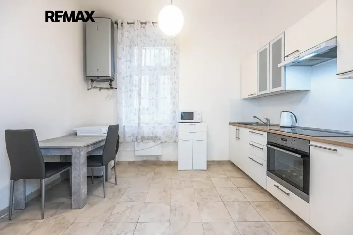 Pronájem bytu 2+1, Praha - Nusle, Sekaninova, 45 m2