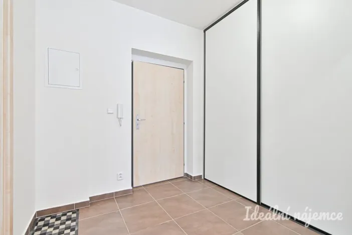 Pronájem bytu 1+kk, Brno, U Leskavy, 38 m2