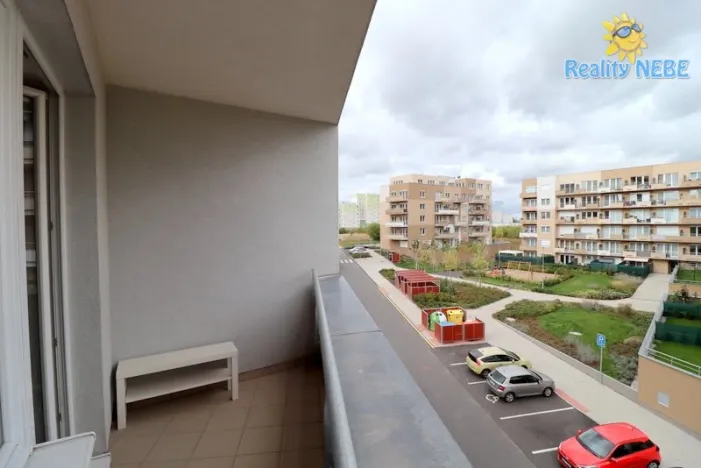 Pronájem bytu 3+kk, Praha - Horní Měcholupy, Mantovská, 94 m2