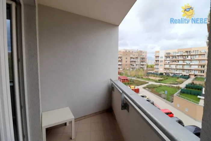 Pronájem bytu 3+kk, Praha - Horní Měcholupy, Mantovská, 94 m2