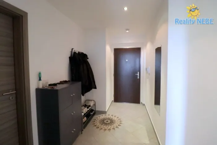 Pronájem bytu 3+kk, Praha - Horní Měcholupy, Mantovská, 94 m2