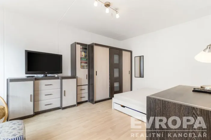 Pronájem bytu 1+1, Havlíčkův Brod, Jihlavská, 34 m2