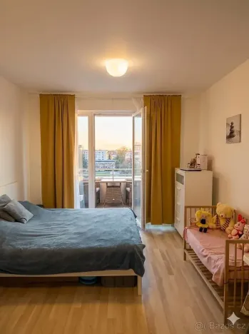 Pronájem bytu 1+kk, Praha - Třebonice, Do zahrádek I, 33 m2