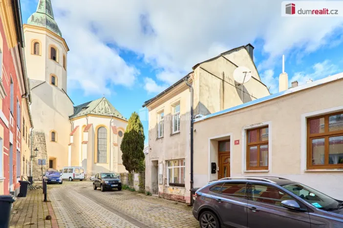 Prodej rodinného domu, Ostrov, Žižkova, 100 m2