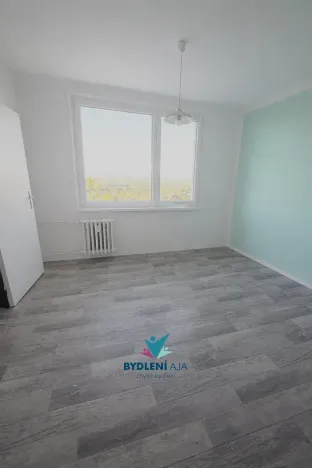 Prodej bytu 1+1, Krupka, Karla Čapka, 36 m2